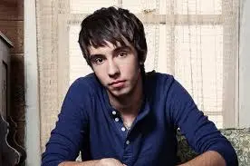 Mo Pitney Net Worth 2026 — Wealth, Career Earnings & Lifestyle